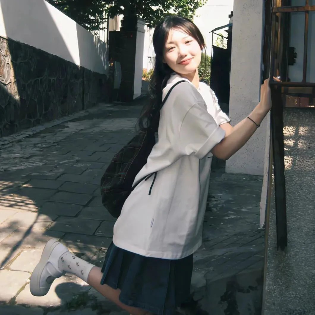 卿何薄命之羔羊少女